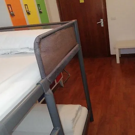 Aslep Hostel *